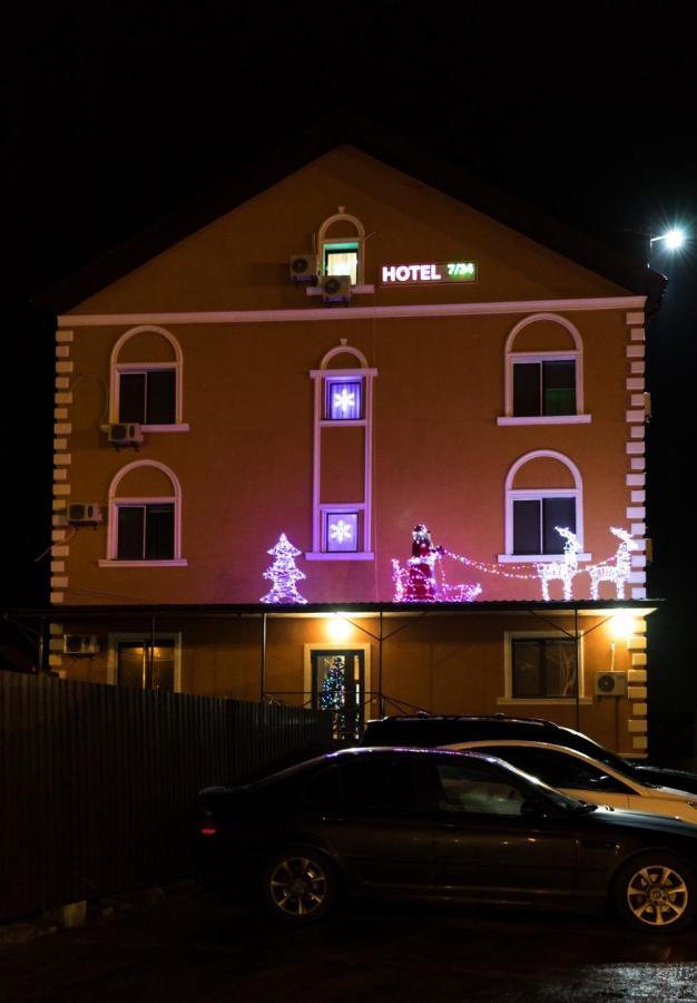 Hotel 7/24 Brovary Exterior photo
